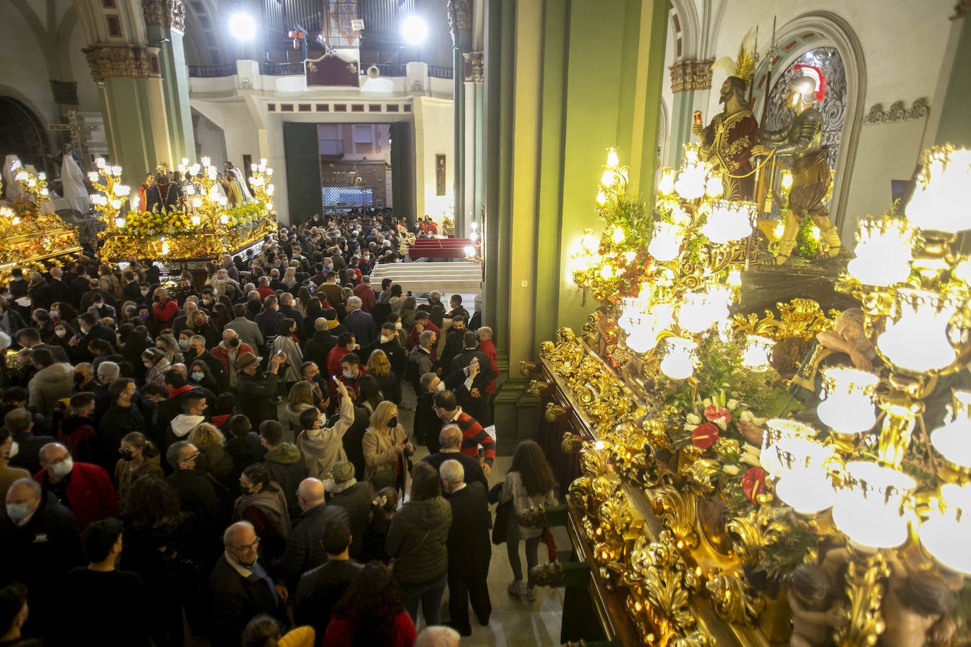 Fotos: Salve al Primer Dolor, único consuelo para los californios