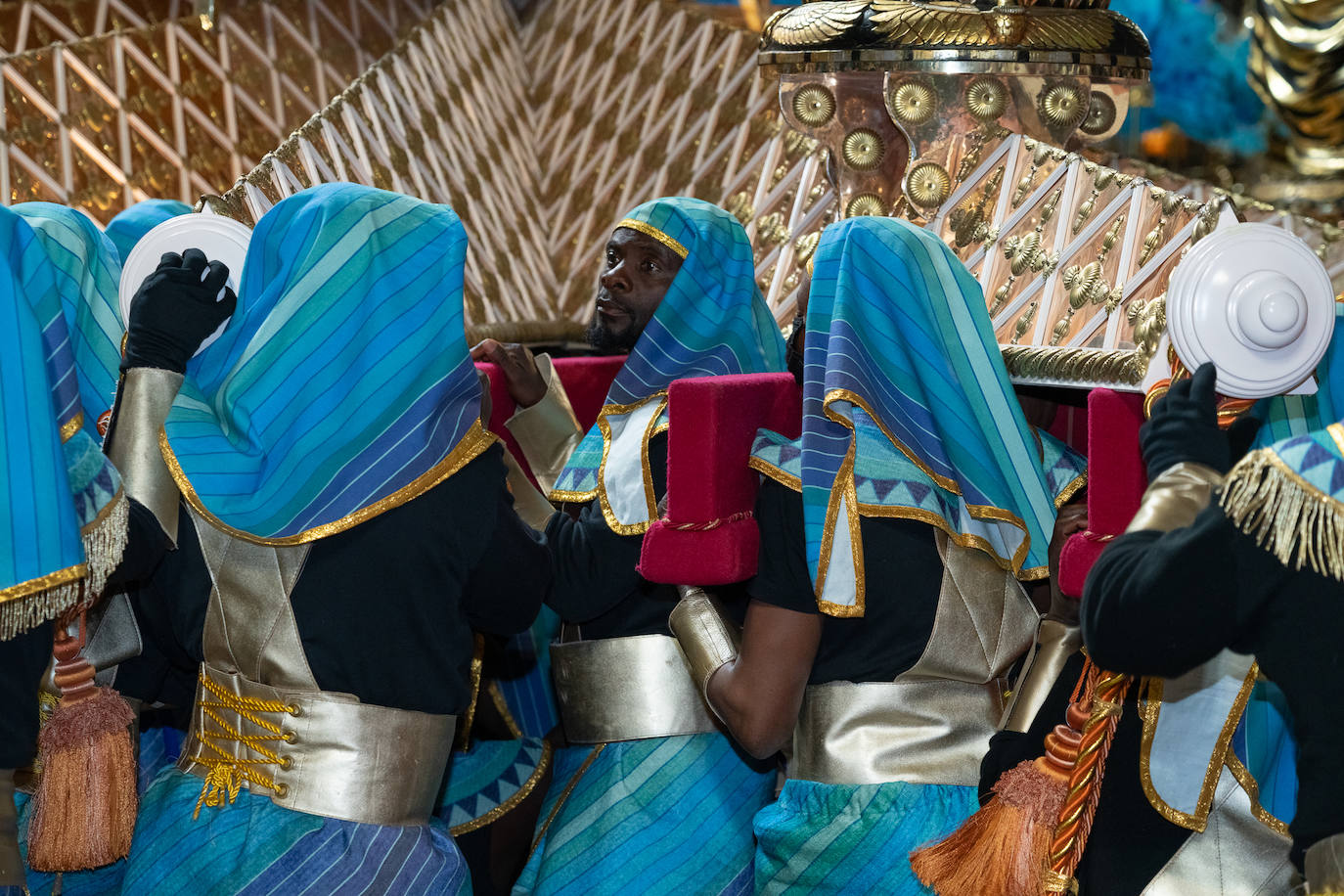 Fotos: Desfile bíblico-pasional del Viernes Santo en Lorca