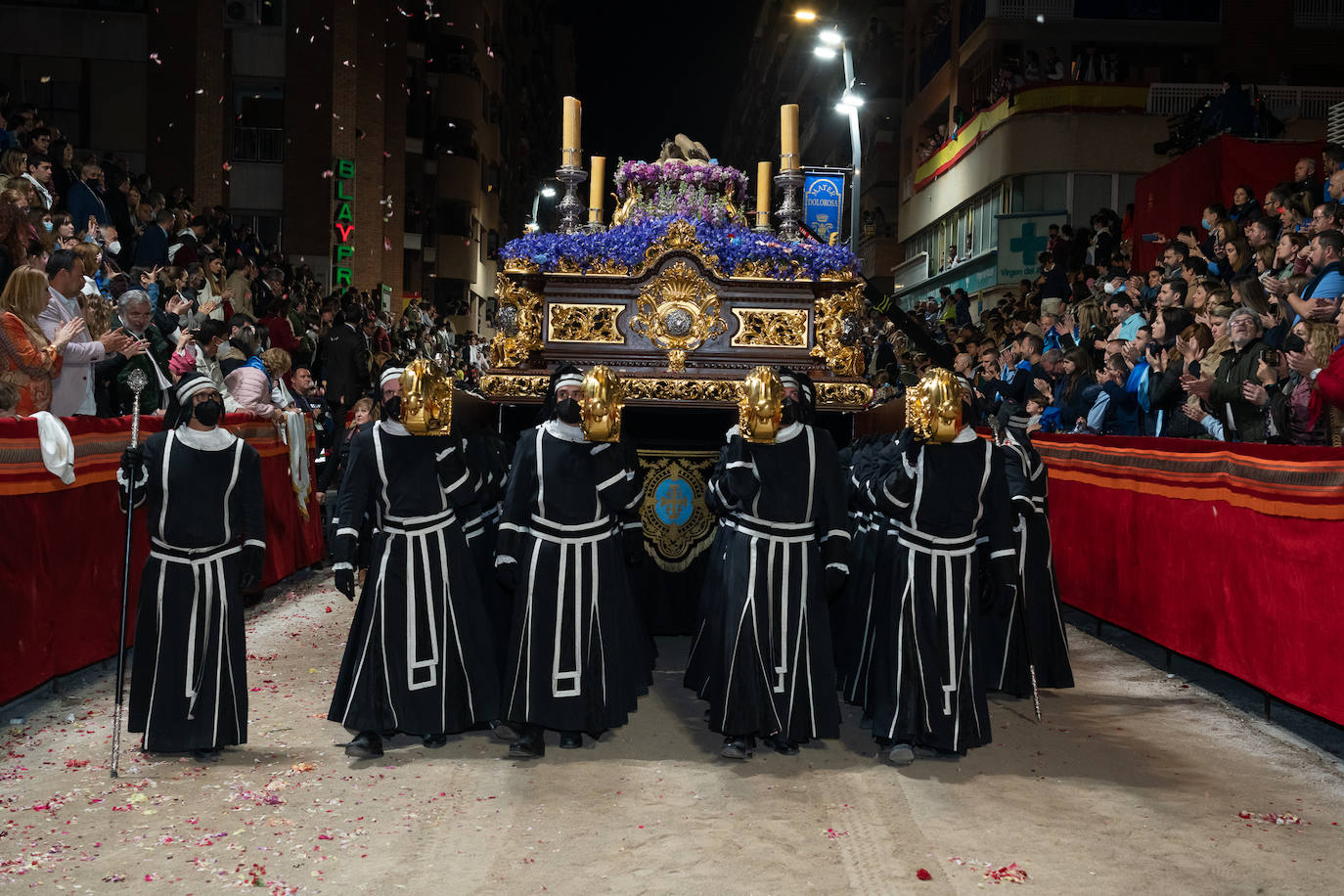 Fotos: Desfile bíblico-pasional del Viernes Santo en Lorca