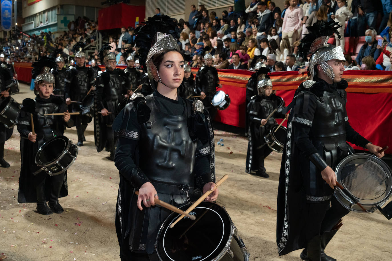 Fotos: Desfile bíblico-pasional del Viernes Santo en Lorca