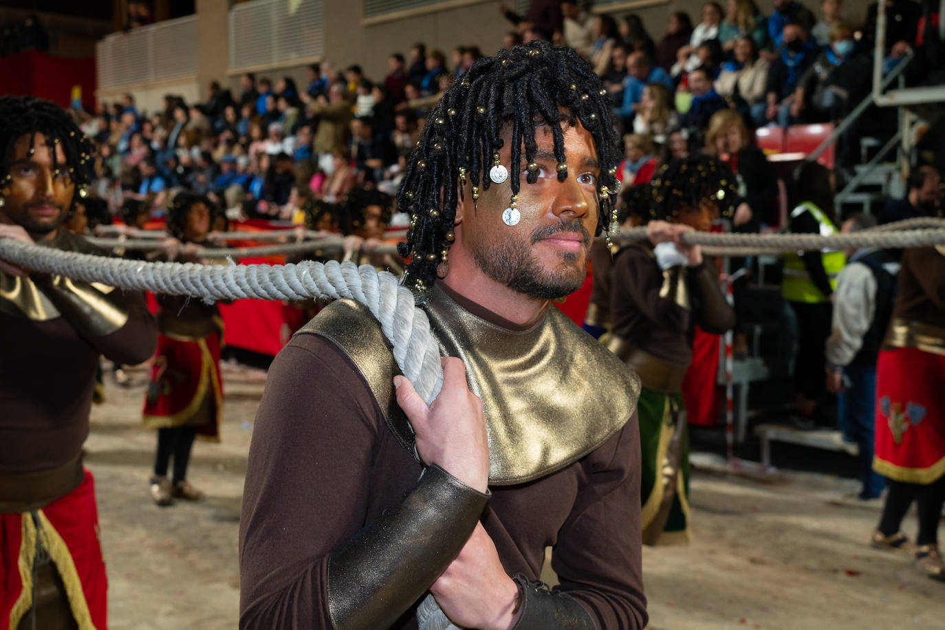 Fotos: Desfile bíblico-pasional del Viernes Santo en Lorca