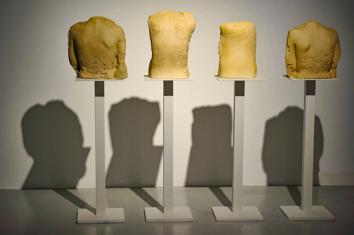 Fotos: Concha Martínez Montalvo expone en el Centro Párraga &#039;Algoritmo de sal&#039;