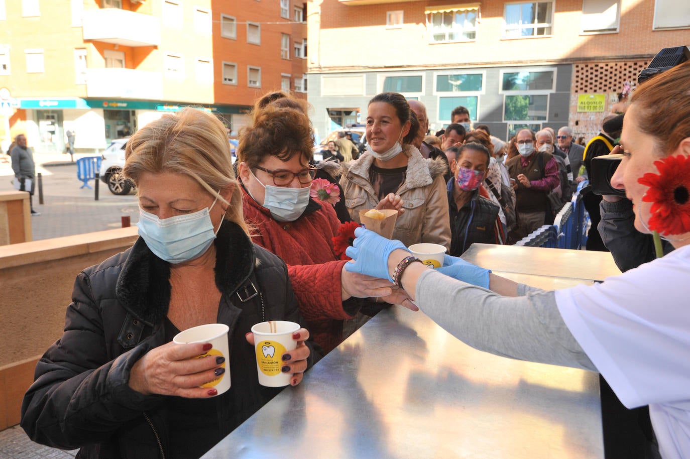 Fotos: La ferretería San Antón de Murcia celebra Fiesta de los Buñuelos