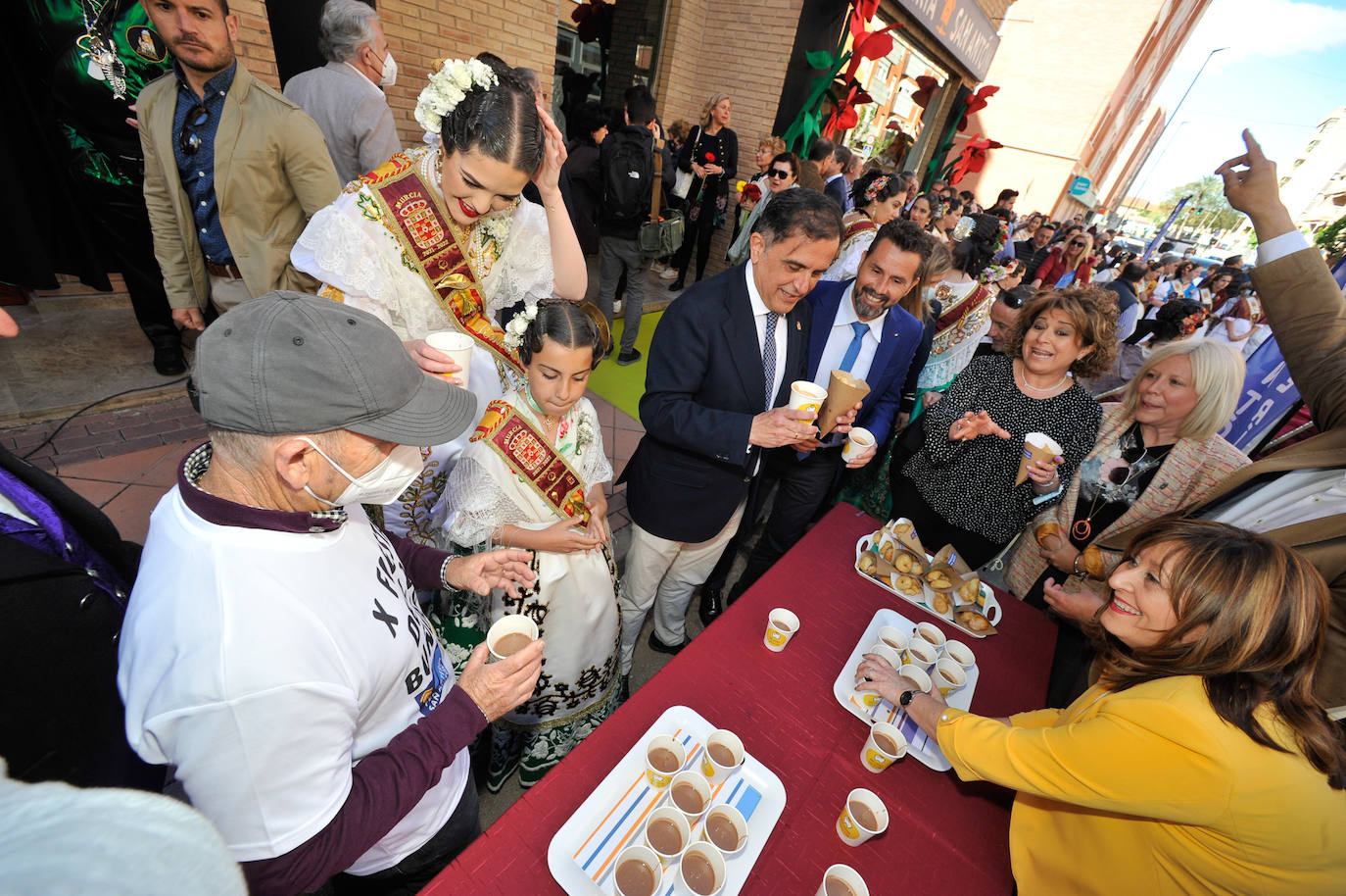 Fotos: La ferretería San Antón de Murcia celebra Fiesta de los Buñuelos