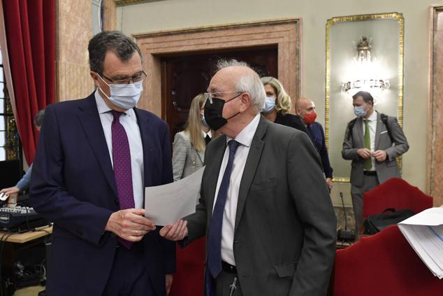 Fotos: Celebración del Pleno del Ayuntamiento de Murcia