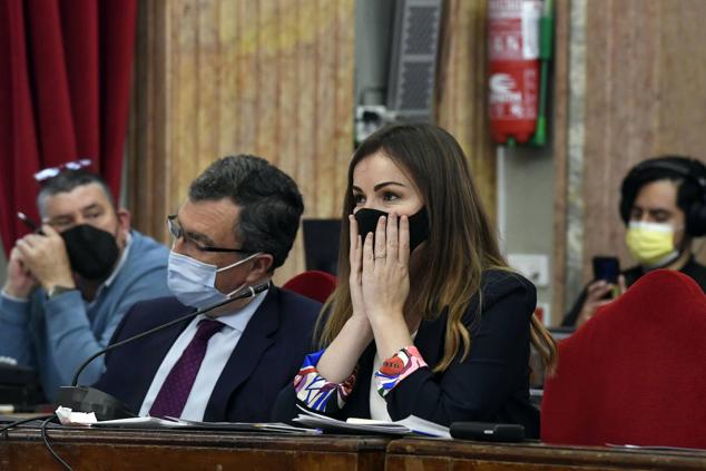 Fotos: Celebración del Pleno del Ayuntamiento de Murcia