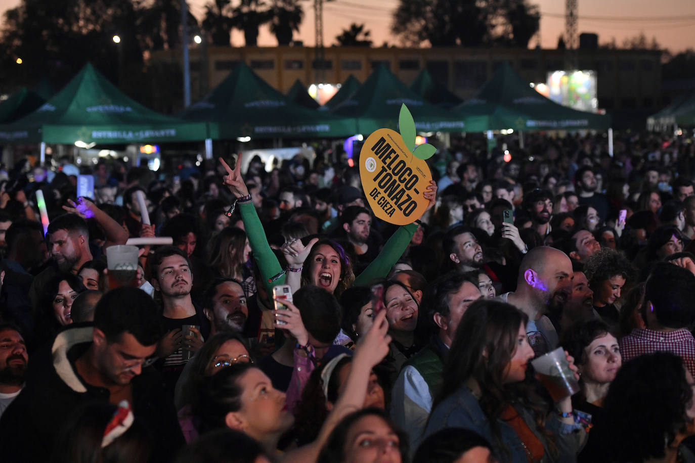 Fotos: Bocados y reencuentros en el Warm Up 2022