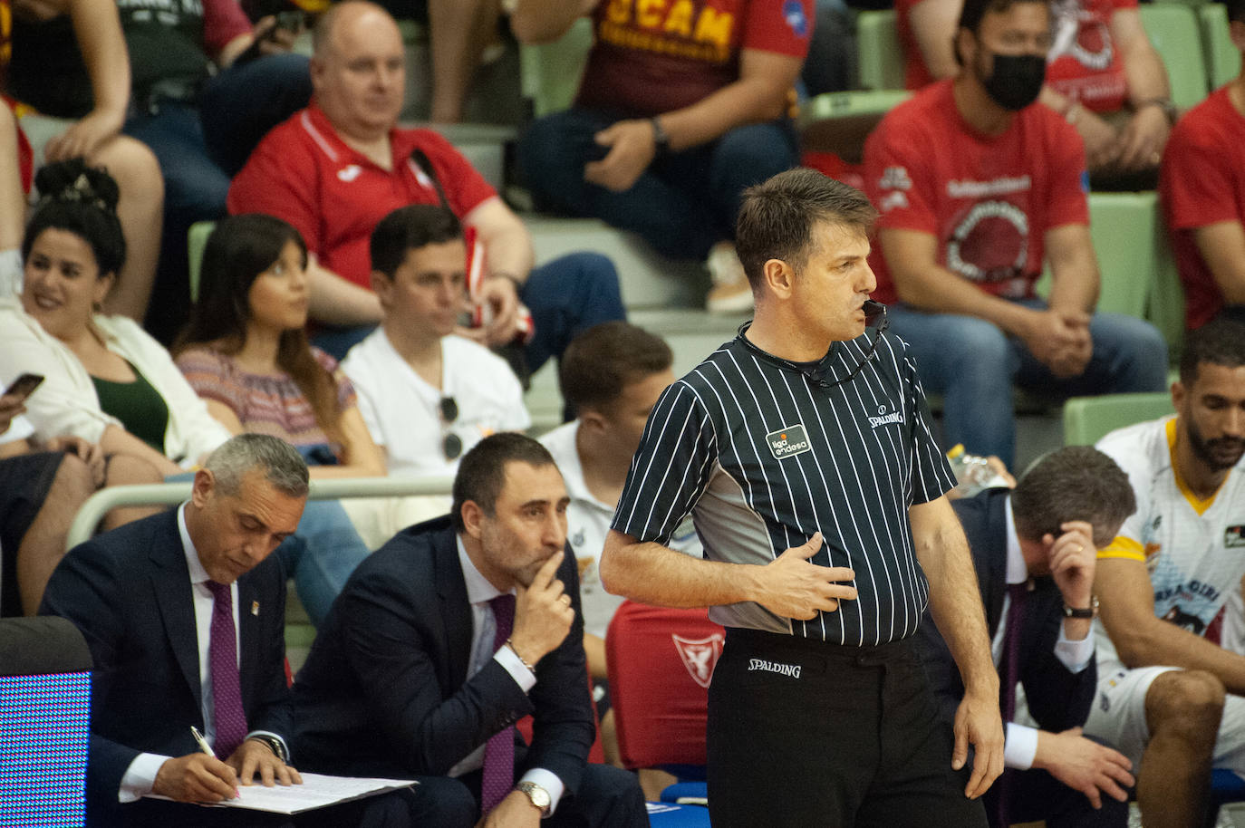 Fotos: El UCAM vuelve a los puestos de &#039;playoff&#039;