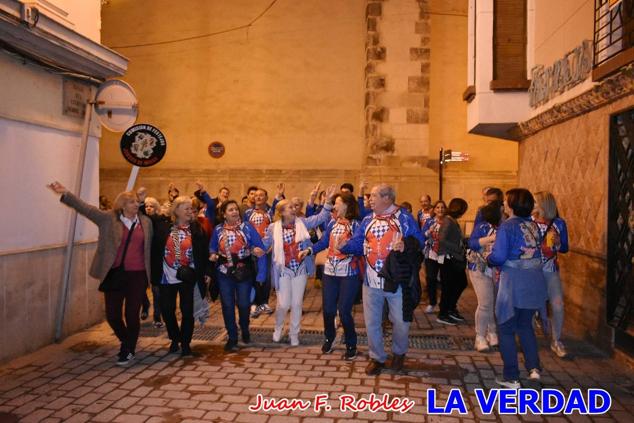La peña «Los Mataos» logró por tercera vez alzarse con el primer premio del Concurso de la Noche de las Migas en la categoría de peñas; entre los grupos de vecinos del Hoyo, el primer puesto fue la peña «La Cruz». 