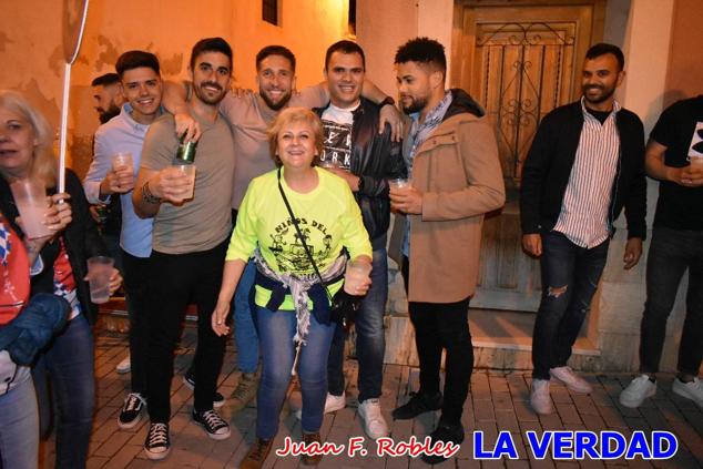 La peña «Los Mataos» logró por tercera vez alzarse con el primer premio del Concurso de la Noche de las Migas en la categoría de peñas; entre los grupos de vecinos del Hoyo, el primer puesto fue la peña «La Cruz». 