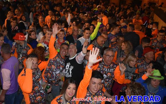 La peña «Los Mataos» logró por tercera vez alzarse con el primer premio del Concurso de la Noche de las Migas en la categoría de peñas; entre los grupos de vecinos del Hoyo, el primer puesto fue la peña «La Cruz». 