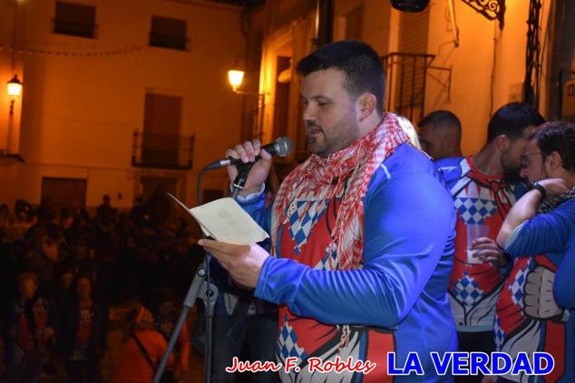 La peña «Los Mataos» logró por tercera vez alzarse con el primer premio del Concurso de la Noche de las Migas en la categoría de peñas; entre los grupos de vecinos del Hoyo, el primer puesto fue la peña «La Cruz». 
