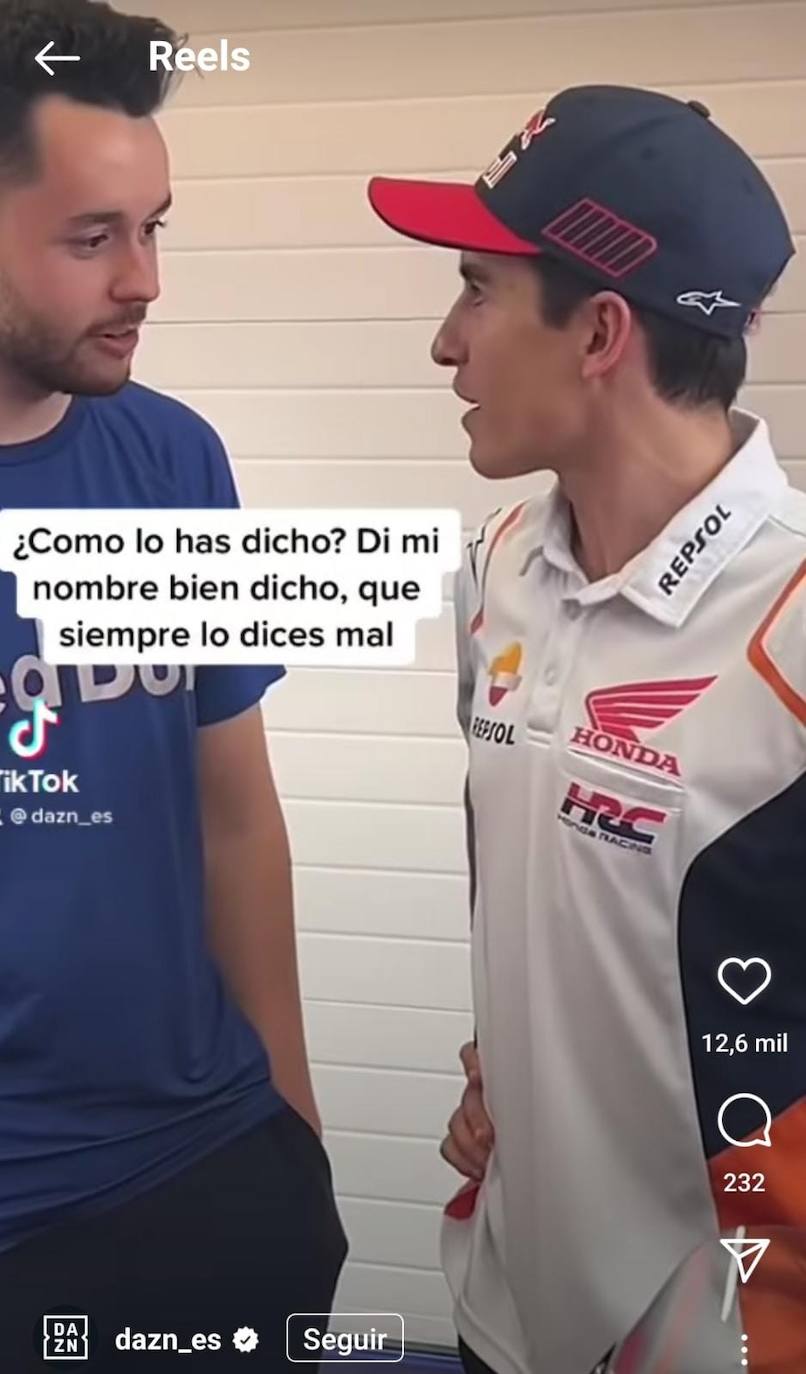 TheGrefg durante su reencuentro con Marc Márquez que acabó con un divertido malentendido.