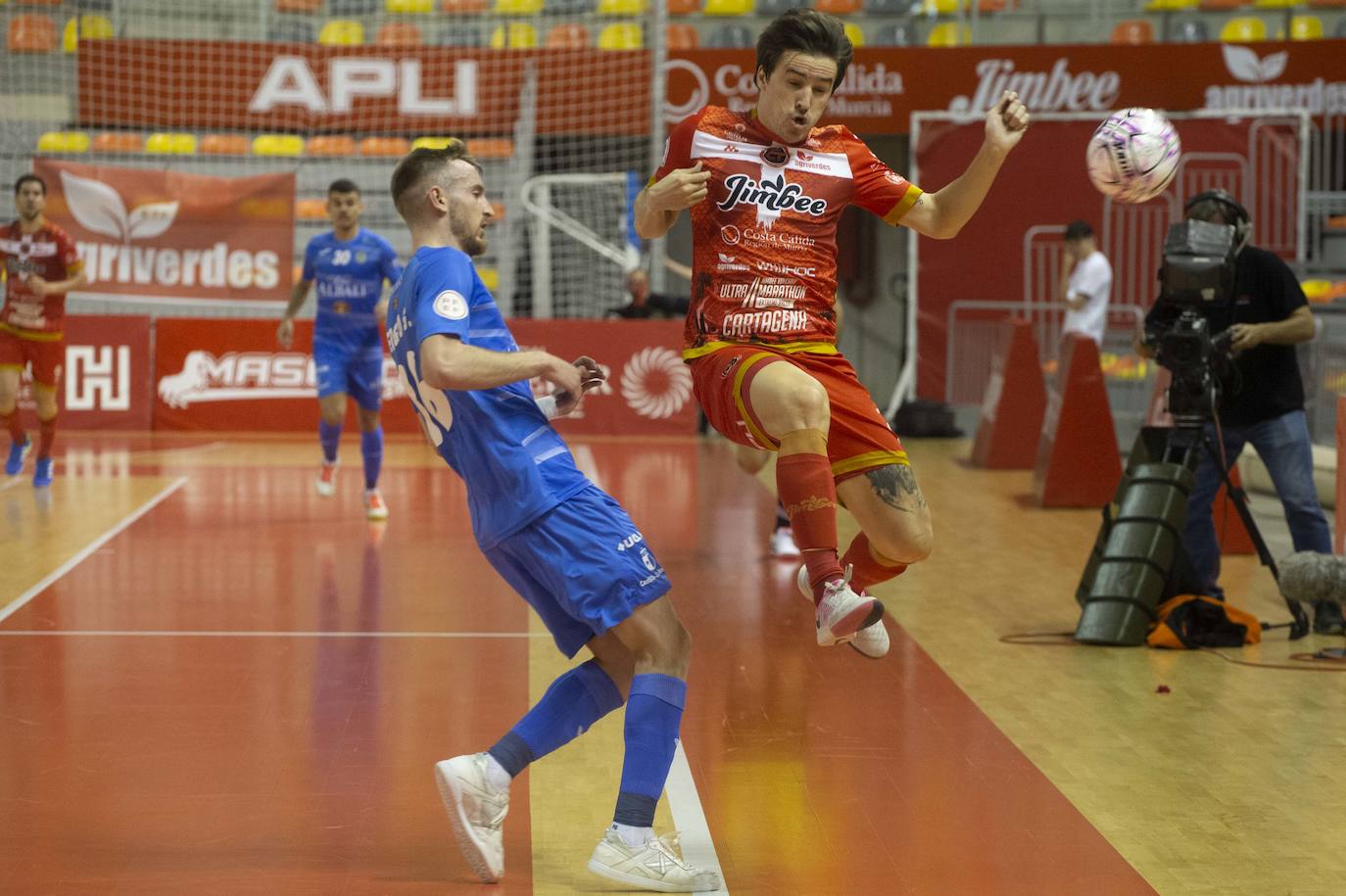 Fotos: Jimbee-Valdepeñas (2-0)