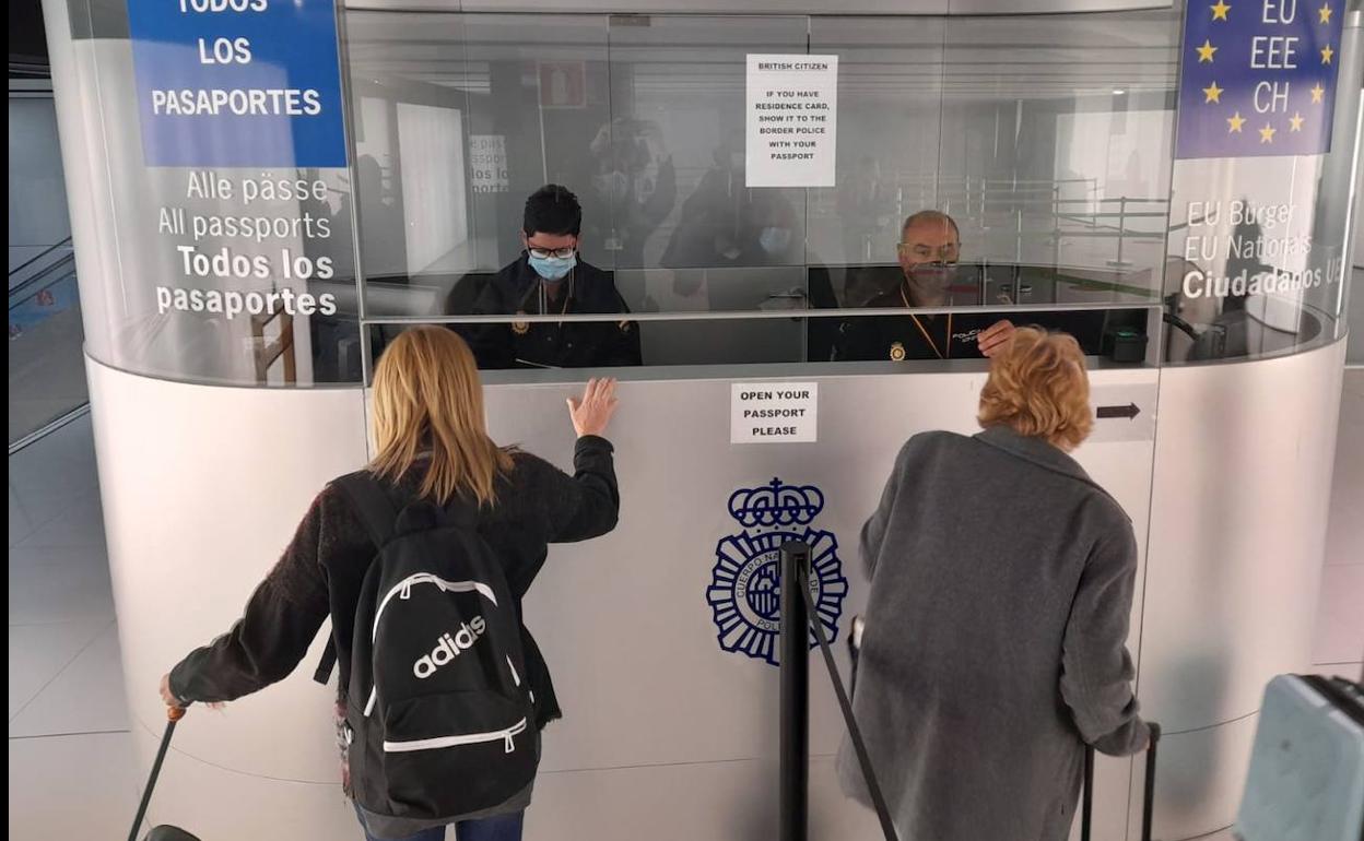 Puesto Fronterizo aéreo del aeropuerto de Corvera.