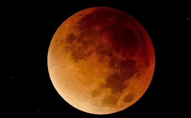 A qué hora se podrá ver el eclipse lunar de mayo de 2022 en España