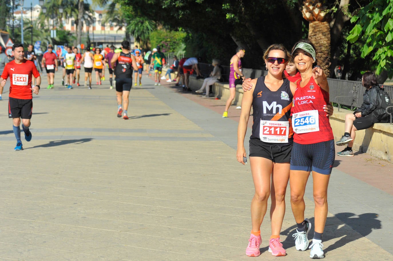 Fotos: Las mejores fotografías de la carrera solidaria Save the Children-Colegio CEI