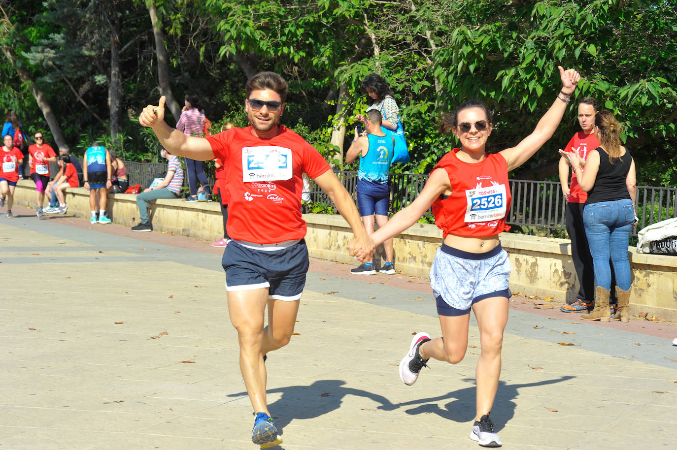 Fotos: Las mejores fotografías de la carrera solidaria Save the Children-Colegio CEI