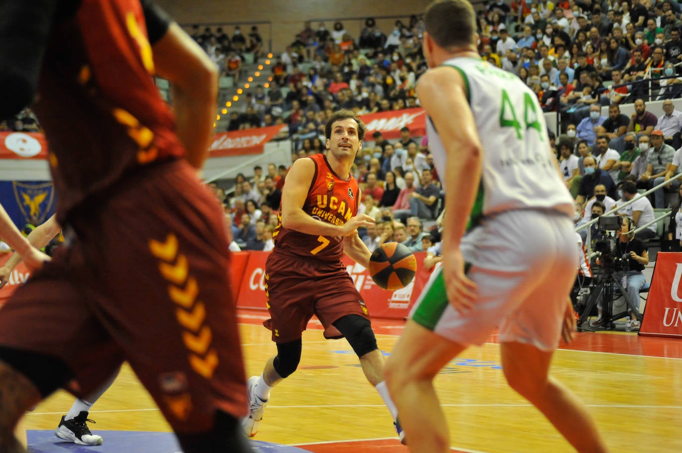 Fotos: La derrota del UCAM Murcia frente al Joventut, en imágenes