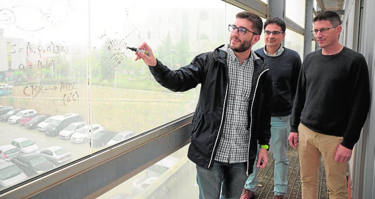 Juan Aznar, junto a Esteban Egea y Antonio Javier García. 