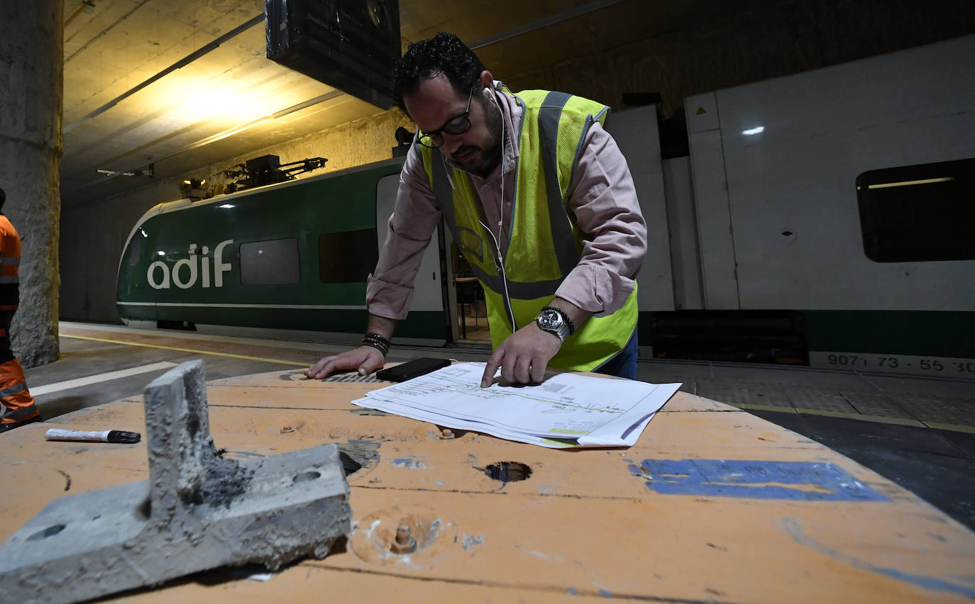 Fotos: Adif centra las primeras pruebas del AVE en comprobar que la catenaria está en su sitio
