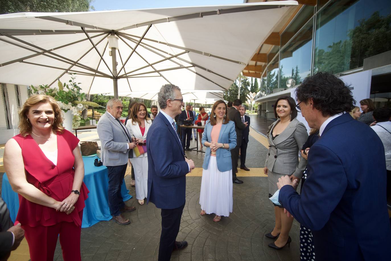 Fotos: El Colegio de Farmaceúticos de la Región de Murcia entrega sus condecoraciones