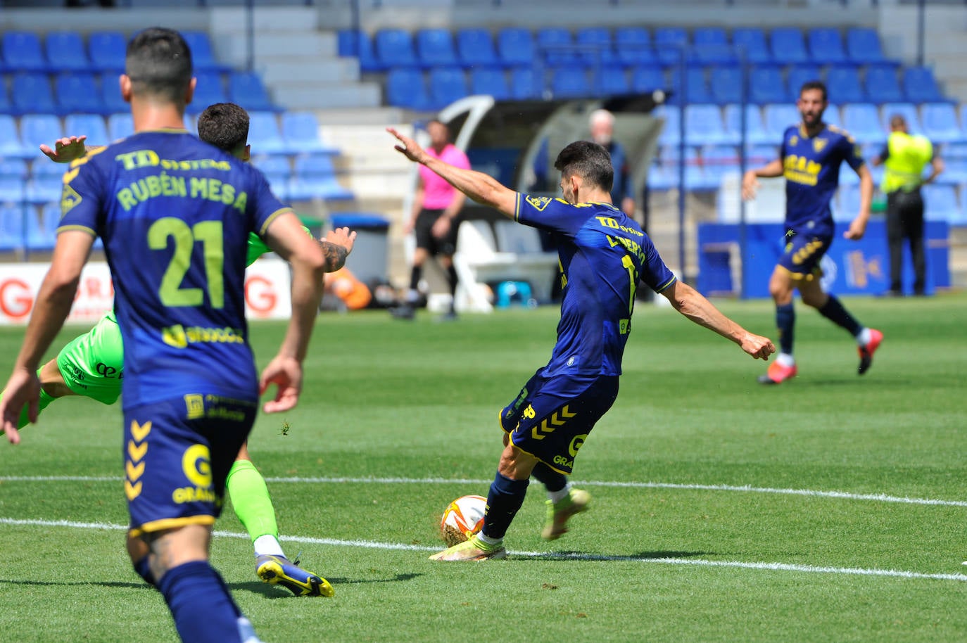 Fotos: El empate del UCAM CF frente al Atlético Baleares, en imágenes
