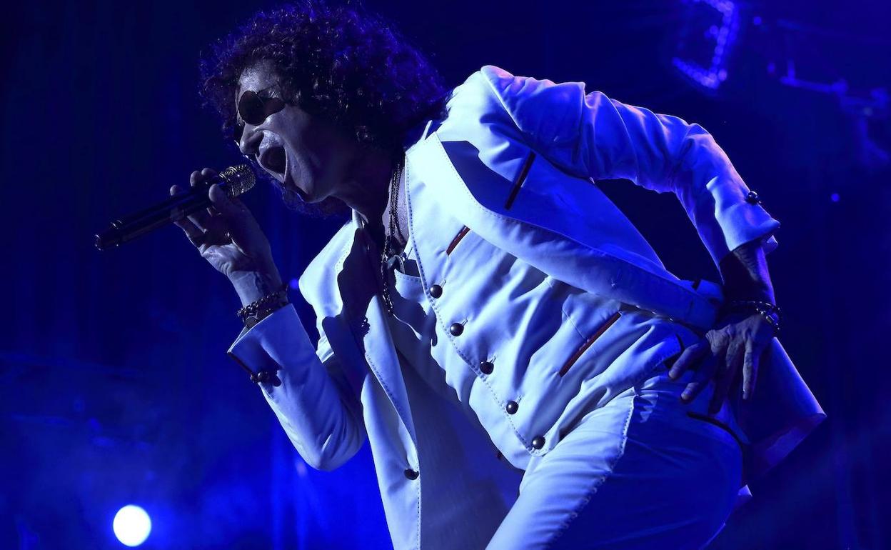 Enrique Bunbury, durante un concierto. 