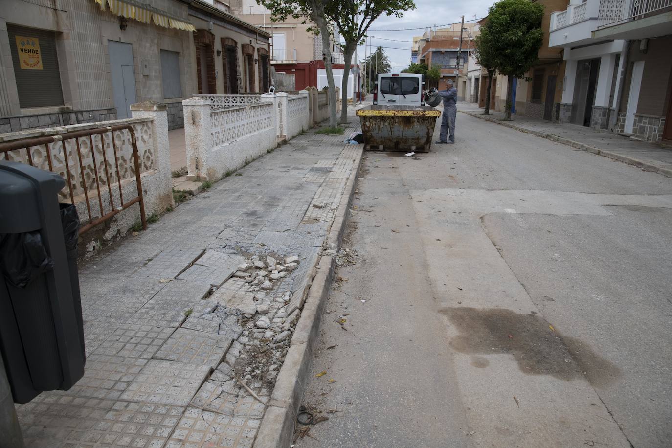 Fotos: Calles destrozadas en Los Nietos y Los Urrutias