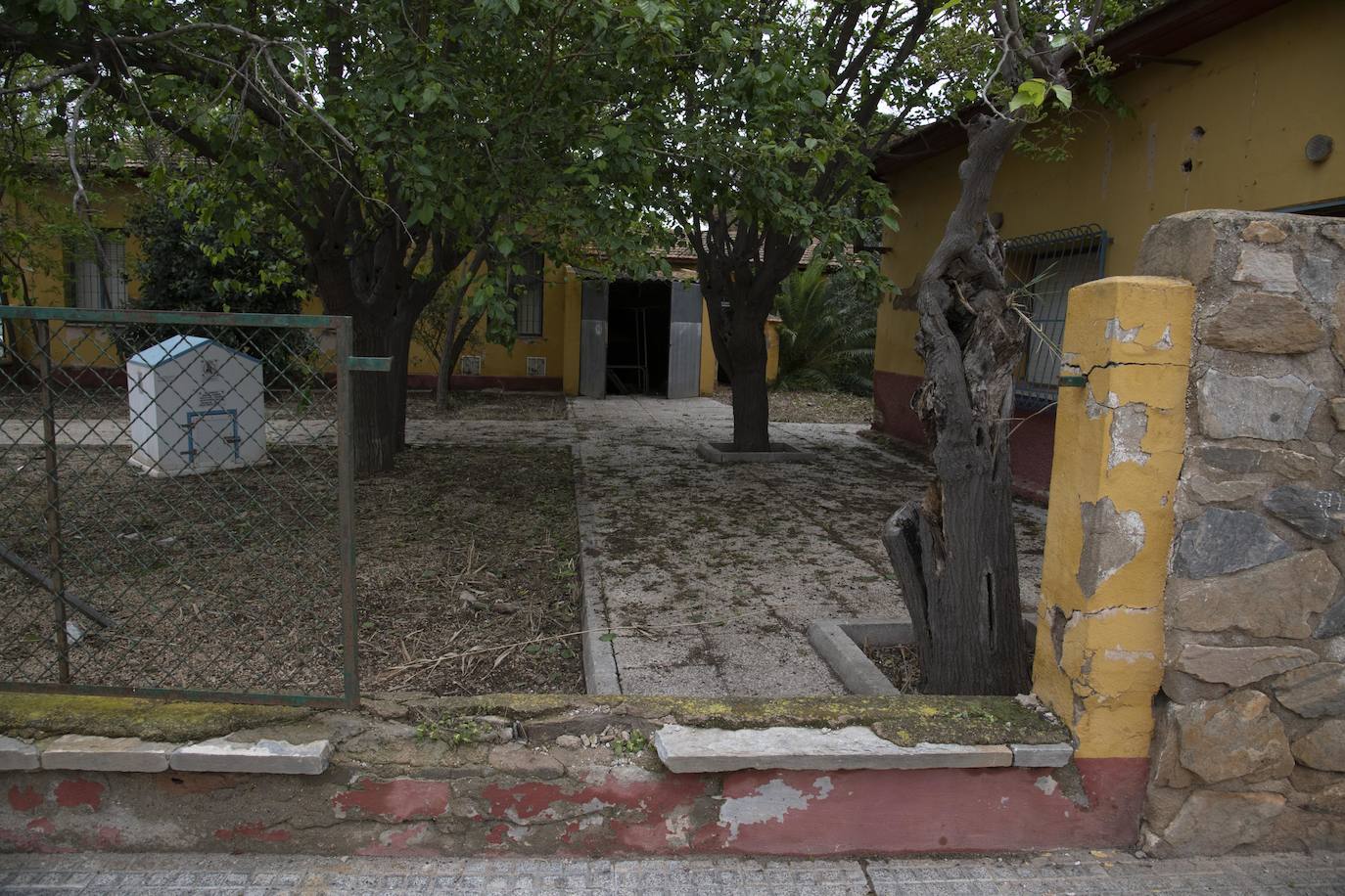 Fotos: Calles destrozadas en Los Nietos y Los Urrutias