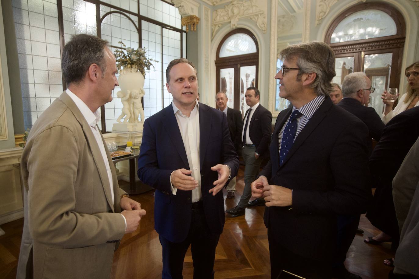 Fotos: Jornada &#039;Retos y oportunidades para el sector empresarial&#039;, en Murcia