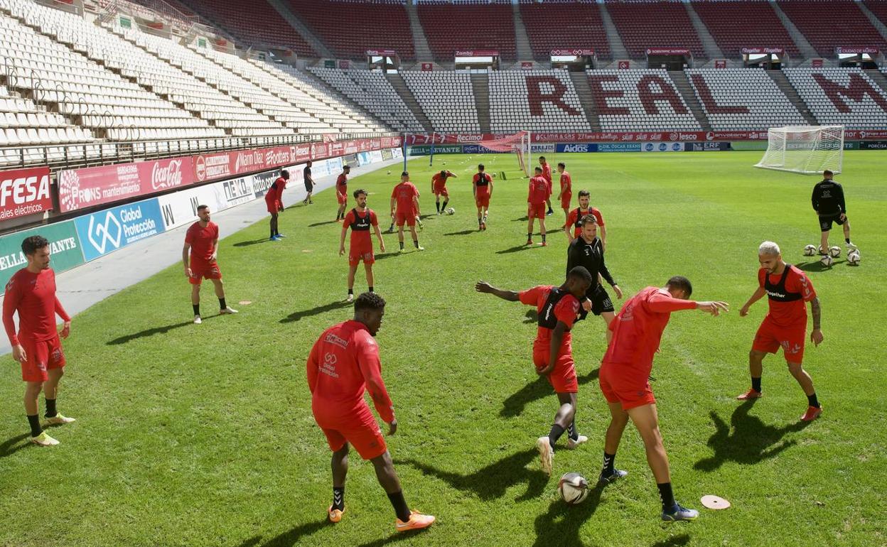 Imagen de archivo de un entrenamiento del Real Murcia.