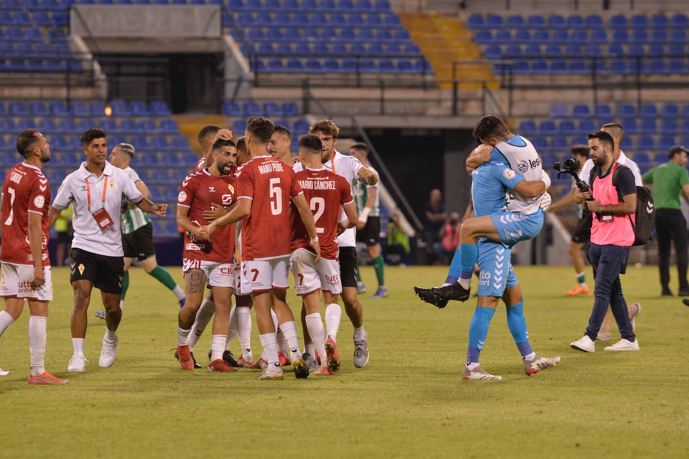 Fotos: La victoria del Real Murcia ante el Rayo Cantabria, en imágenes