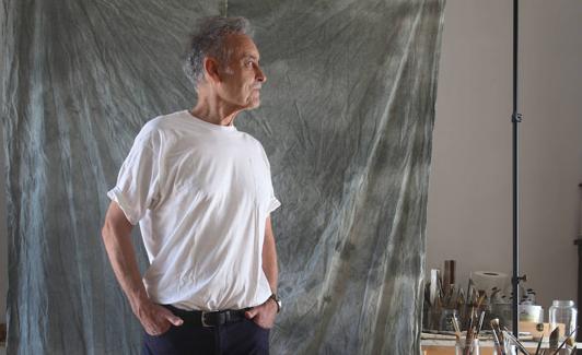 Pedro Cano, en su casa de Blanca. 