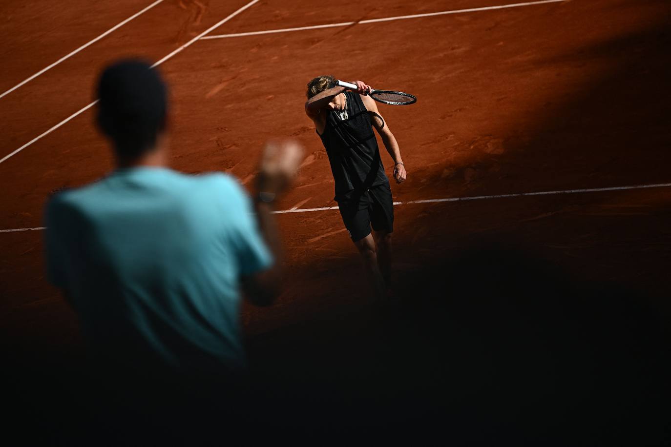 Fotos: Carlos Alcaraz se despide de Roland Garros tras caer ante Zverev