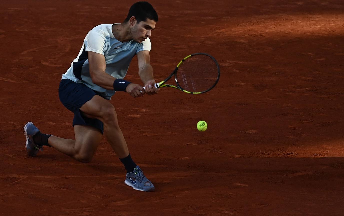 Fotos: Carlos Alcaraz se despide de Roland Garros tras caer ante Zverev