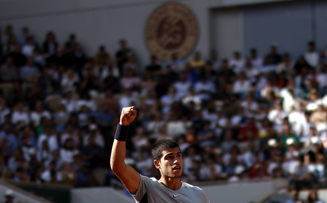 Fotos: Carlos Alcaraz se despide de Roland Garros tras caer ante Zverev