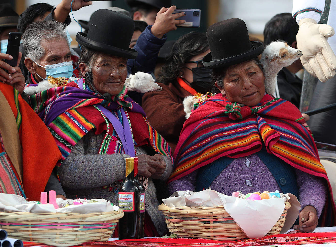 Fotos: Ofrenda a la Pachamama