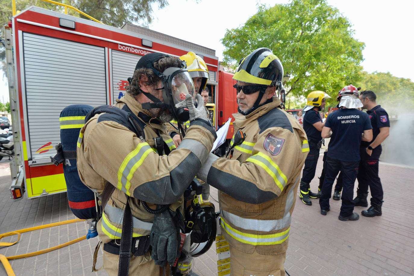 Fotos: El simulacro de los bomberos de Murcia, en imágenes