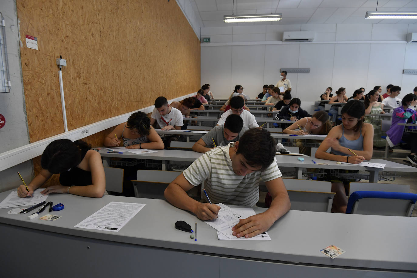 Fotos: Las pruebas de la Ebau en la Región de Murcia, en imágenes