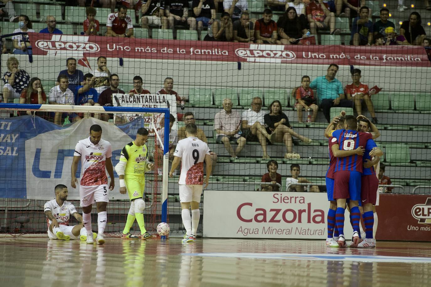 Fotos: El Barça deja muy tocado a ElPozo (1-3)