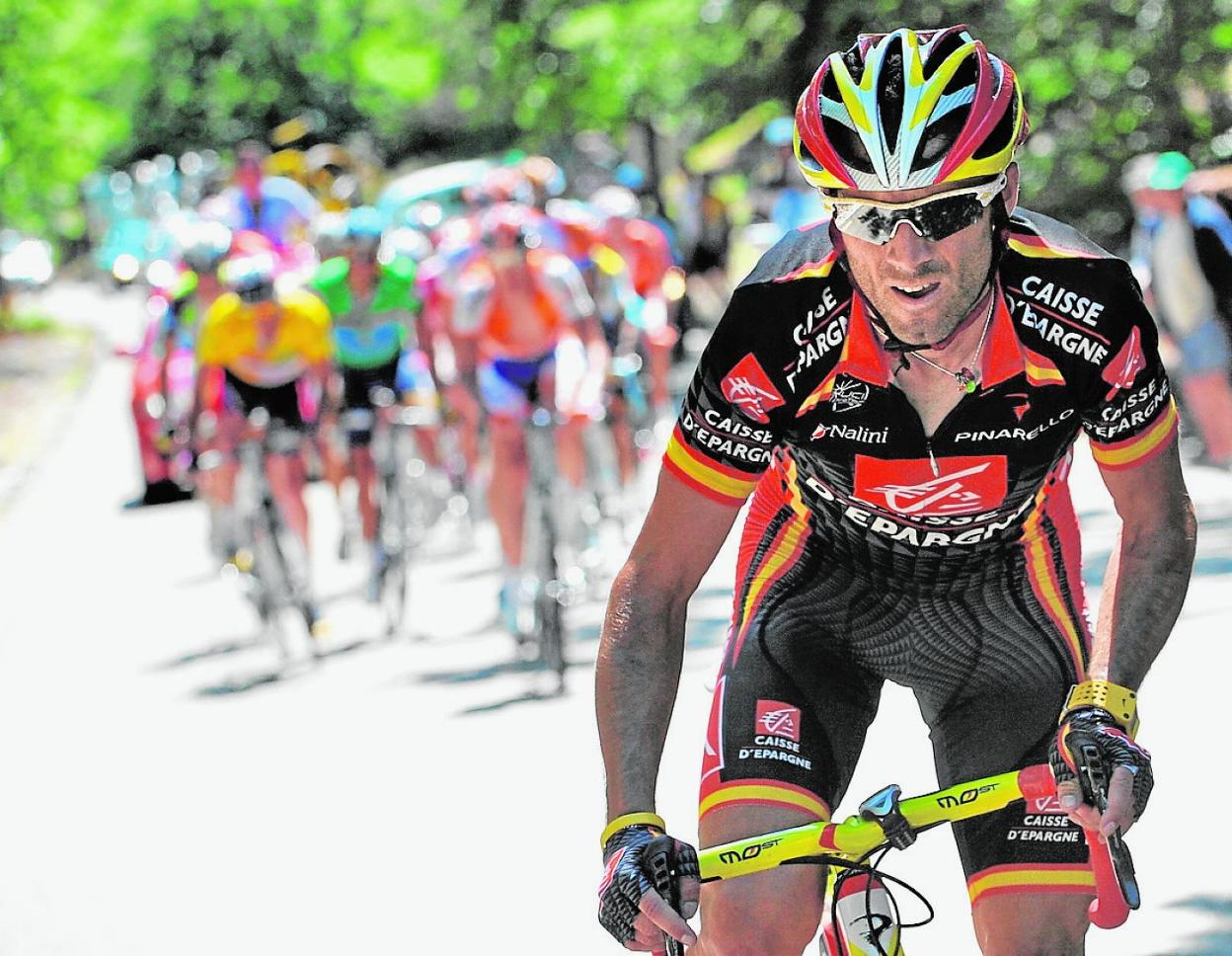 Alejandro Valverde, en 2009, en plena ascensión al Mont Ventoux, en una etapa de la Dauphiné Liberé. 