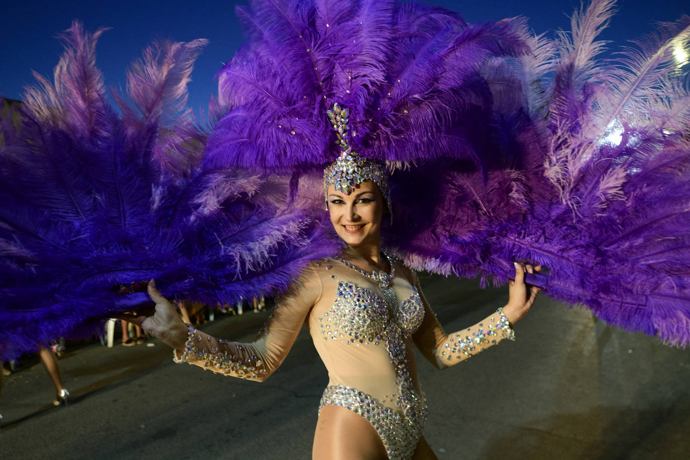 Fotos: El carnaval salda al fin su deuda festiva con Beniaján