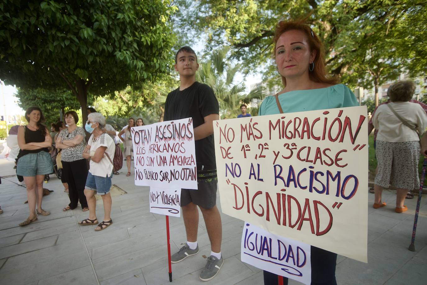 Fotos: Concentración en Murcia contra los «asesinatos» en Melilla