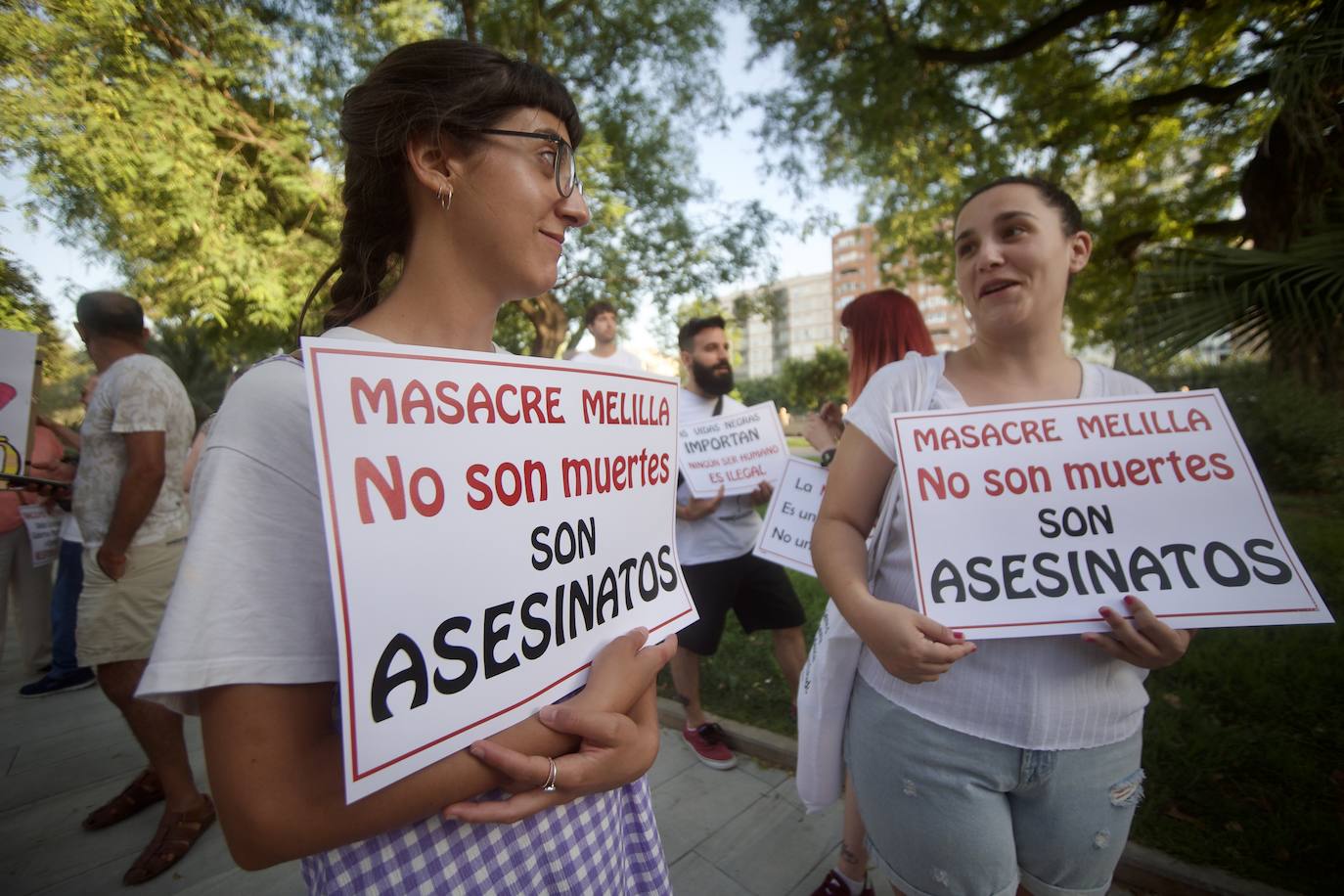 Fotos: Concentración en Murcia contra los «asesinatos» en Melilla