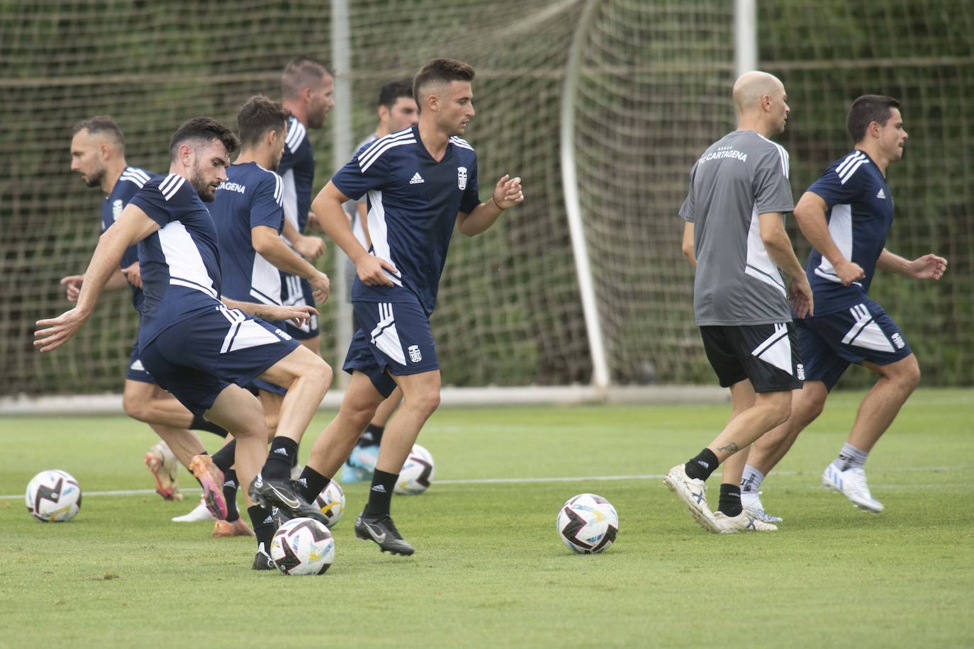 Fotos: Primer entrenamiento del FC Cartagena en La Manga Club