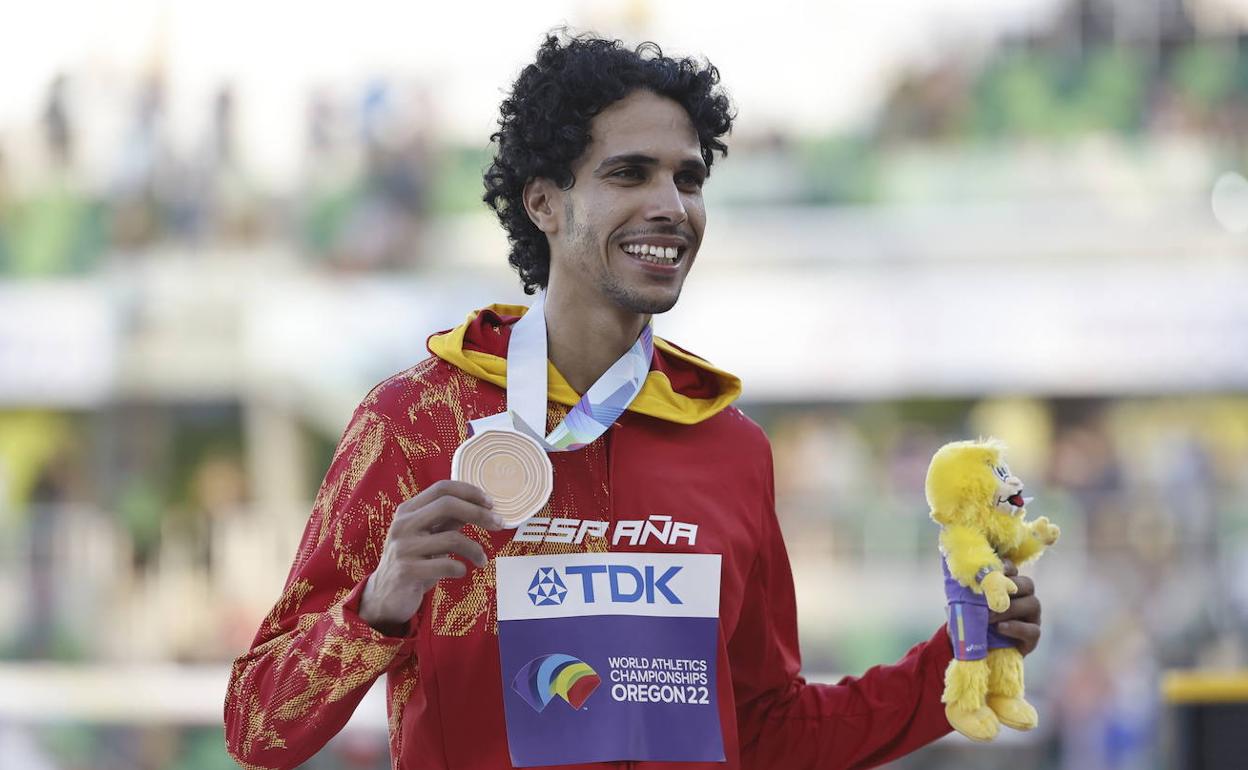 Mohamed Katir, bronce en el mundial de 1.500 de atletismo.
