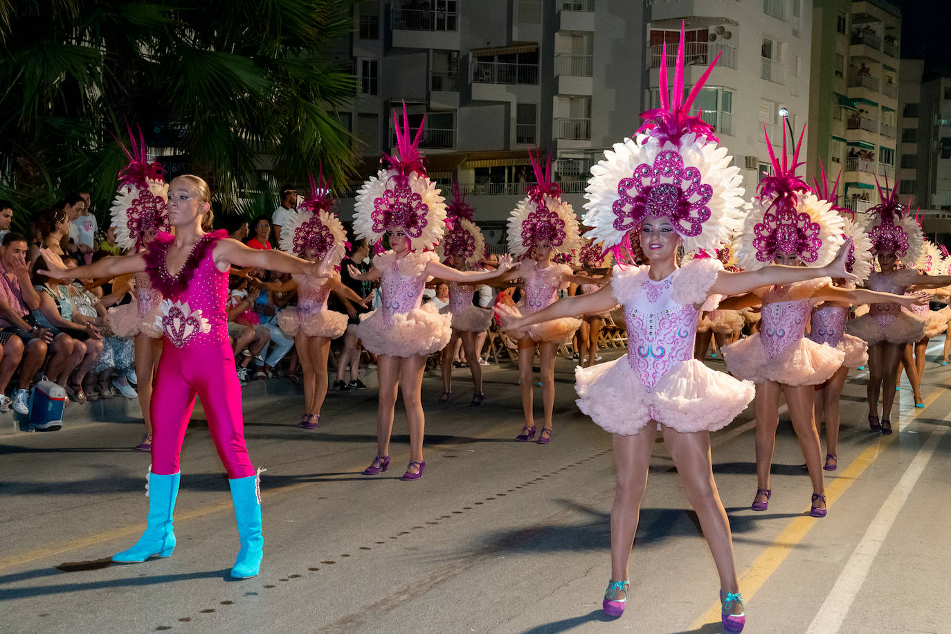 Fotos: El primer gran desfile del Carnaval de Águilas, en imágenes