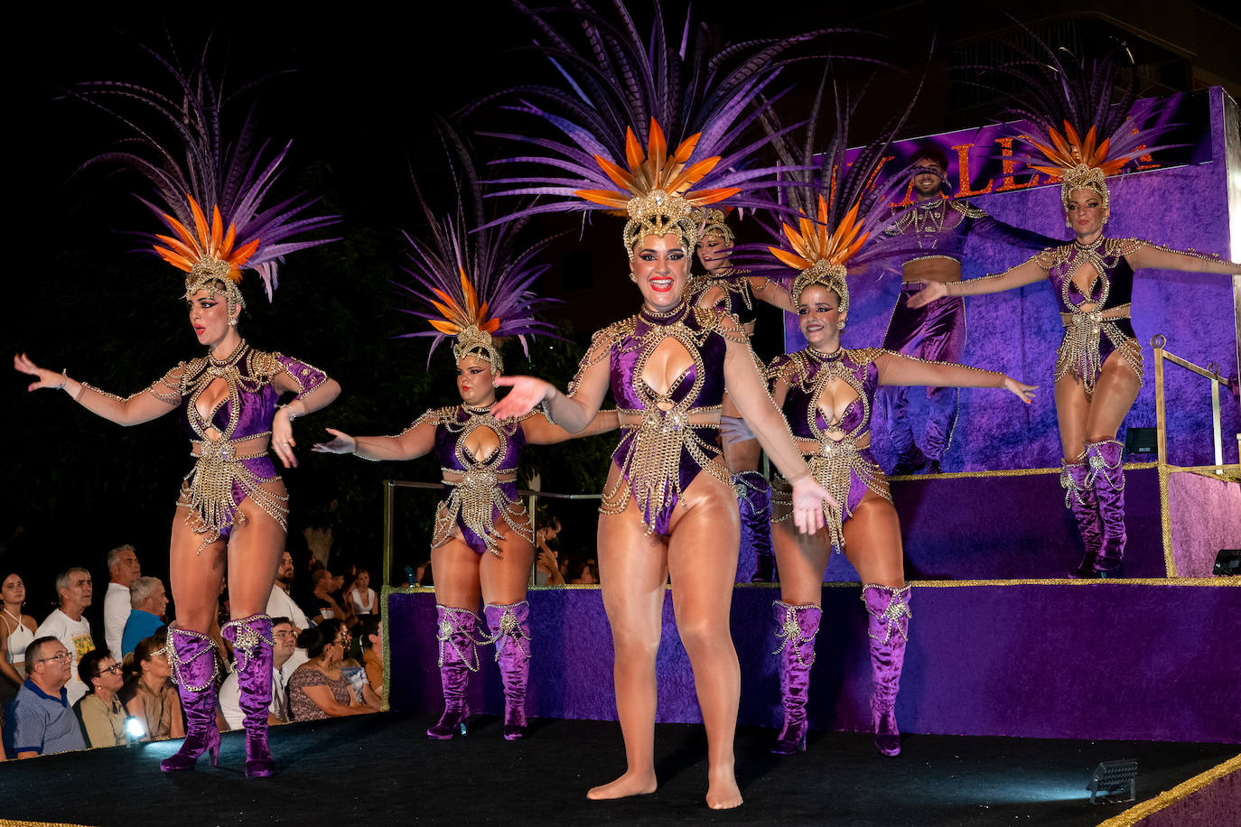 Fotos: El primer gran desfile del Carnaval de Águilas, en imágenes