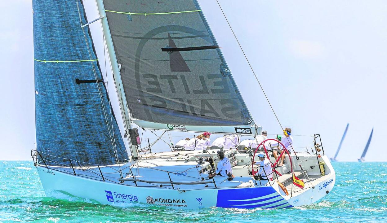 'El Carmen-Elkite Sails', el acción, en una regata del año pasado. 